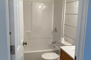 323 E Chestnut St, Coatesville, PA 19320 - Photo 5