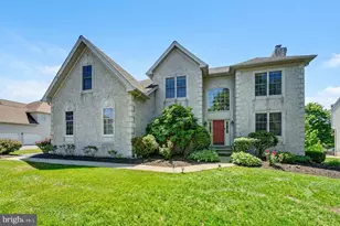 212 Prescott Dr, Chester Springs, PA 19425 - Photo 1