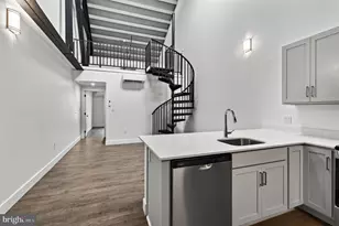 123 S Main St, Phoenixville, PA 19460 - Photo 3