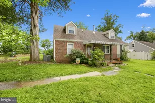 42 Langoma Rd, Elverson, PA 19520 - Photo 1