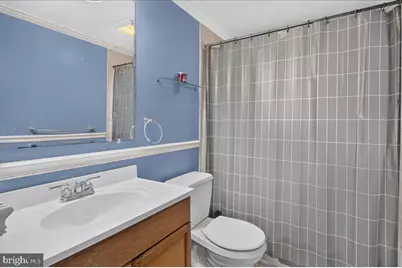 209 N Lake Drive, Downingtown, PA 19335 - Photo 11