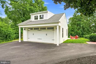 716 Clovelly Ln, Devon, PA 19333 - Photo 5