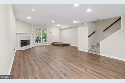 219 E Dutts Mill Way, West Chester, PA 19382 - Photo 7