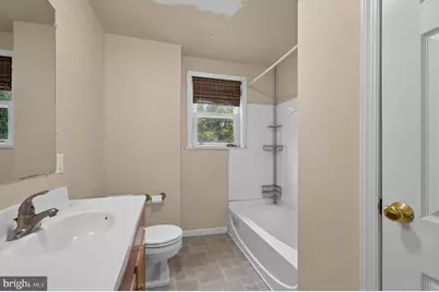 813 Montgomery Avenue, Phoenixville, PA 19460 - Photo 9