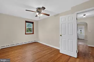 813 Montgomery Ave, Phoenixville, PA 19460 - Photo 11