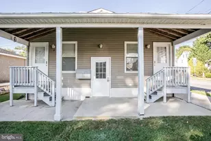 237 Franklin, Phoenixville, PA 19460 - Photo 3