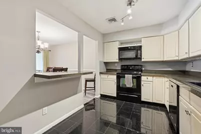 120 Summit House #120, West Chester, PA 19382 - Photo 31