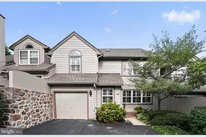 25 Manchester Court #25, Berwyn, PA 19312 - Photo 1