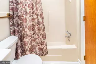 102 Garnet Ln, Coatesville, PA 19320 - Photo 21
