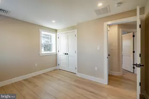 530 Washington Ave, Phoenixville, PA 19460 - Photo 15