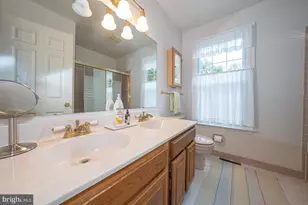 32 Heron Hill Dr, Downingtown, PA 19335 - Photo 41