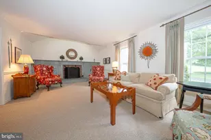 32 Heron Hill Dr, Downingtown, PA 19335 - Photo 5