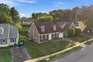 24 Wetherburn Dr, Downingtown, PA 19335 - Photo 3