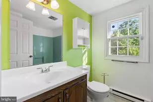 24 Wetherburn Dr, Downingtown, PA 19335 - Photo 23