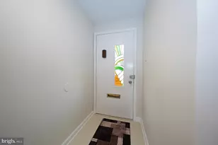 424 Summit House, West Chester, PA 19382 - Photo 3