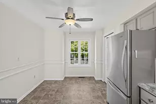 16 Oak St, Phoenixville, PA 19460 - Photo 5