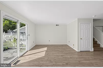 16 Oak Street, Phoenixville, PA 19460 - Photo 7