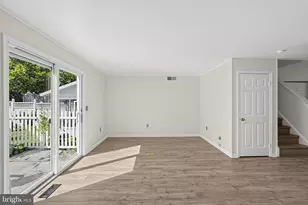 16 Oak St, Phoenixville, PA 19460 - Photo 7