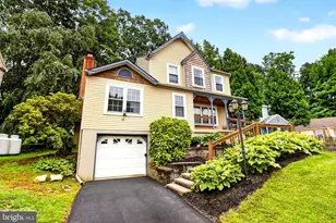 1658 Hemlock Cir, Downingtown, PA 19335 - Photo 3