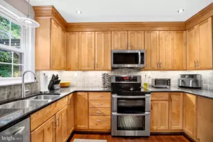 1658 Hemlock Cir, Downingtown, PA 19335 - Photo 15