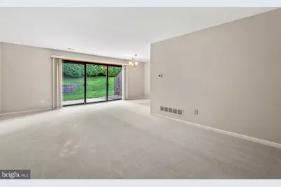 48 Elan Lane, Chesterbrook, PA 19087 - Photo 7