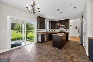 16 Michael Ct, Coatesville, PA 19320 - Photo 5
