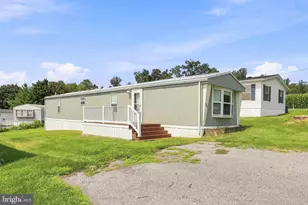 102 Hideaway Ln, Honey Brook, PA 19344 - Photo 3