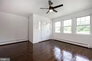 337 Stuart Ave, Downingtown, PA 19335 - Photo 3