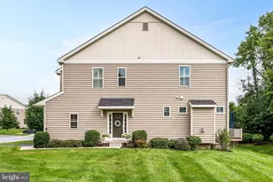 225 Kestrel Ct, Kennett Square, PA 19348 - Photo 3