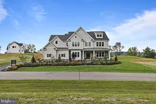 157 Lexington Mnr, Glenmoore, PA 19343 - Photo 3