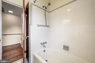 195 Pine Dr, Phoenixville, PA 19460 - Photo 15