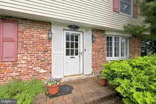 221 Taylors Mill Rd, West Chester, PA 19380 - Photo 5