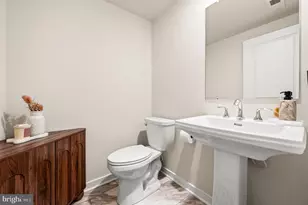 851 Pecan Rd, Spring City, PA 19475 - Photo 33
