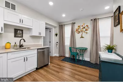 241 Bridge #APT B, Phoenixville, PA 19460 - Photo 5