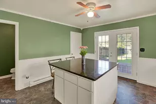 202 Green St, Parkesburg, PA 19365 - Photo 9