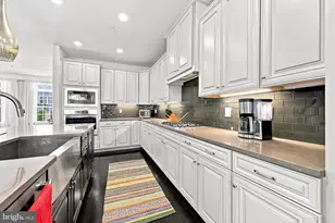 801 Stonecliffe Rd, Malvern, PA 19355 - Photo 7