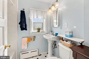 1117 Old Lancaster Rd, Berwyn, PA 19312 - Photo 25