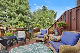 1604 Coventry Pointe Ln, Pottstown, PA 19465 - Photo 5
