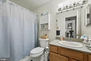 1604 Coventry Pointe Ln, Pottstown, PA 19465 - Photo 13
