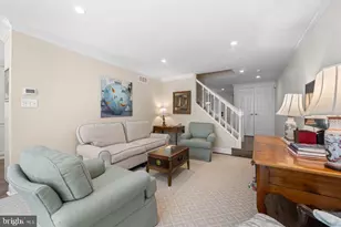 305 Paoli Woods Dr, Paoli, PA 19301 - Photo 11