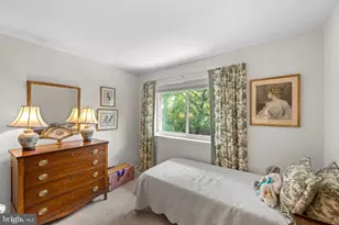 305 Paoli Woods Dr, Paoli, PA 19301 - Photo 27