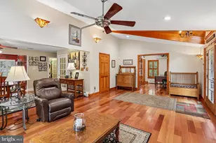 117 E Conestoga Rd, Elverson, PA 19520 - Photo 11