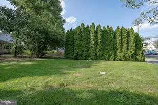 107 W Circular Ave, Paoli, PA 19301 - Photo 77