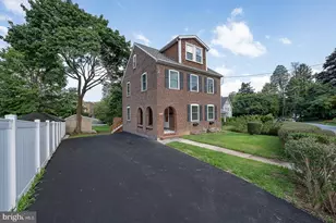 107 W Circular Ave, Paoli, PA 19301 - Photo 1