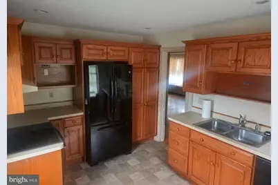 100 N Guthriesville Road, Downingtown, PA 19335 - Photo 5