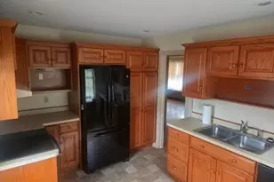 100 N Guthriesville Rd, Downingtown, PA 19335 - Photo 5