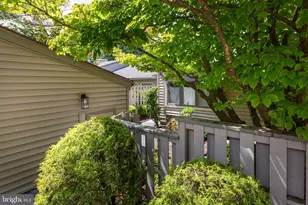 266 Chatham Way, West Chester, PA 19380 - Photo 3