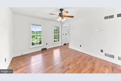 225 W Woodview Rd, West Grove, PA 19390 - Photo 11