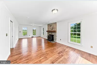 225 W Woodview Rd, West Grove, PA 19390 - Photo 7