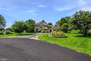 264 Regent Cir, Oxford, PA 19363 - Photo 3